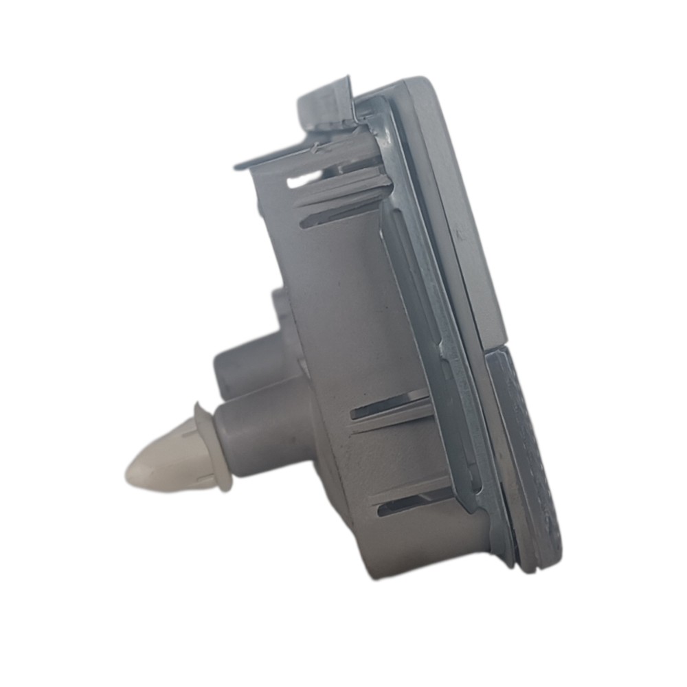 Luz Teto Cortesia Volkswagen Saveiro 2017 2023 3