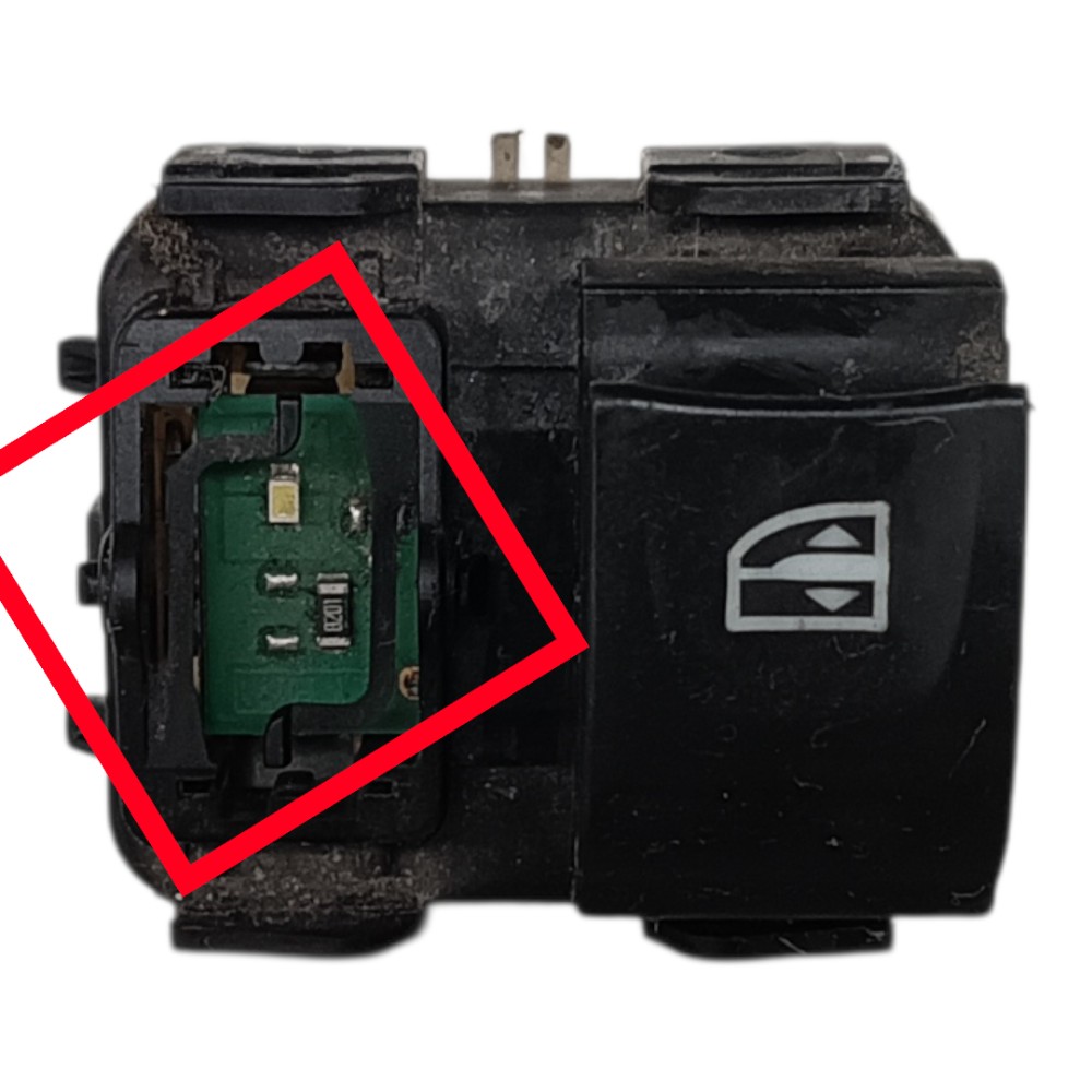 Botão De Vidro C/detalhe Sandero 2014 Dianteiro Esquerdo 2