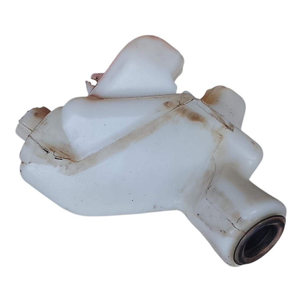 Reservatório dagua limpador parabrisa Citroen C3 2012 1