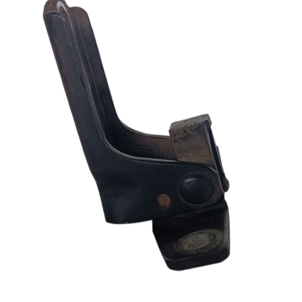 Dobradiça Inferior Da Porta Mitsubishi Pajero Tr4 2003 2015 5