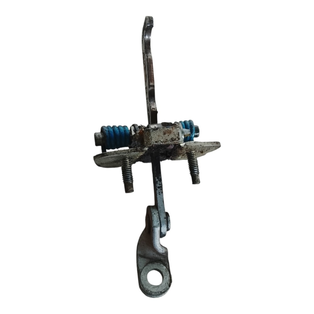 Limitador de porta Renault Sandero 2017 dianteiro direito 2