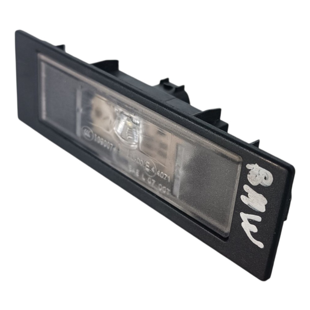 Lanterna De Placa Led Bmw I30 2017 2018 2019 2020 2021 2022