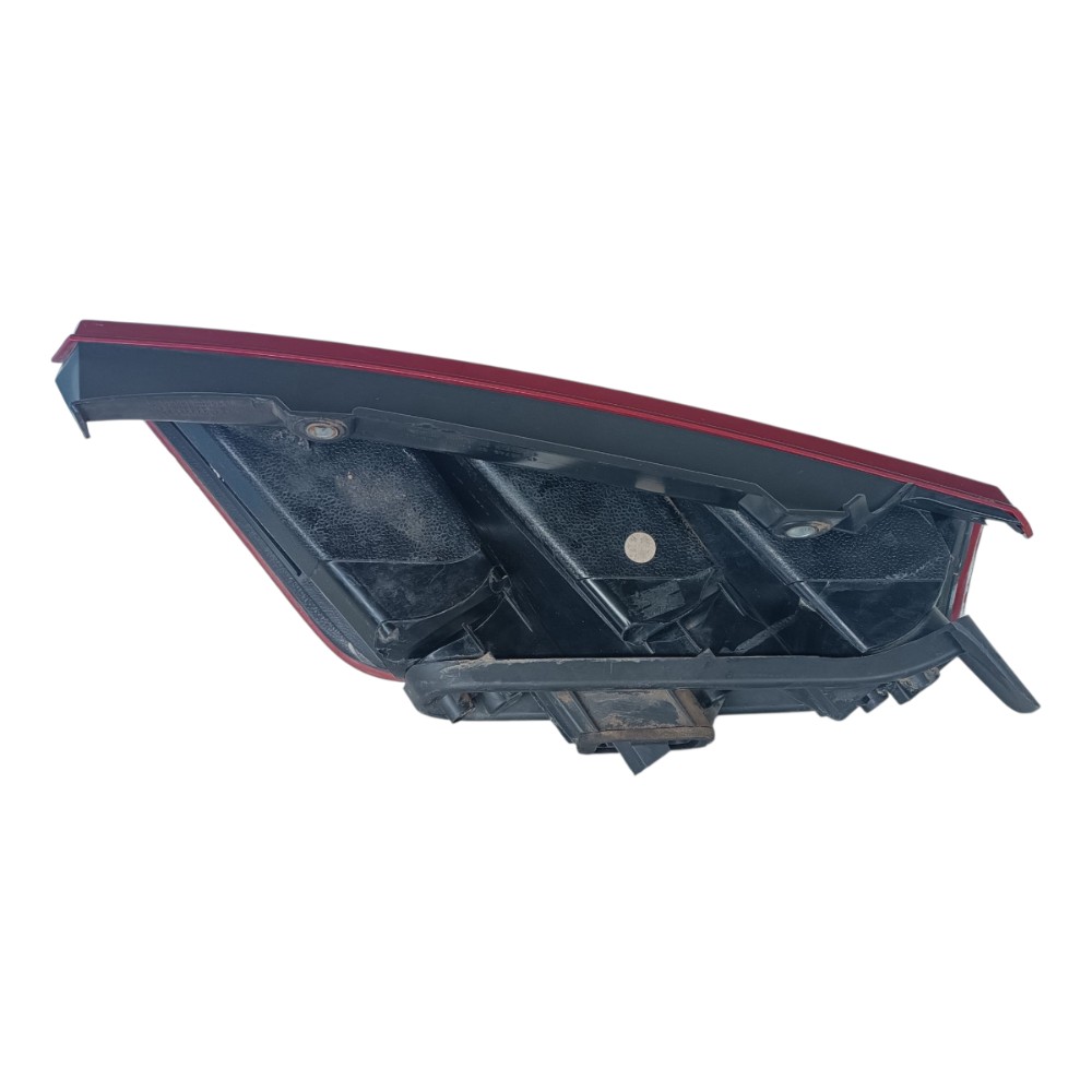 Lanterna Farol 1.4 Traseira Esquerda Fiat Punto 2008 2011 Esquerdo/motorista Vermelho 9