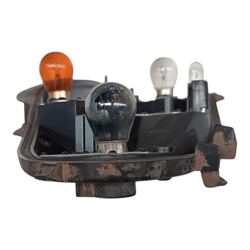 Circuito Lanterna Esquerda Renault Sandero 2015 2019 Esquerdo/motorista 2