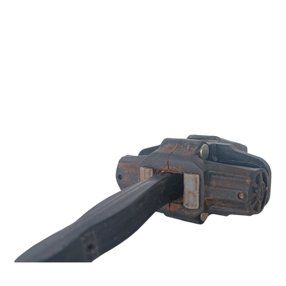 Limitador De Porta Chevrolet Tracker 2024 Dianteira Direita 4