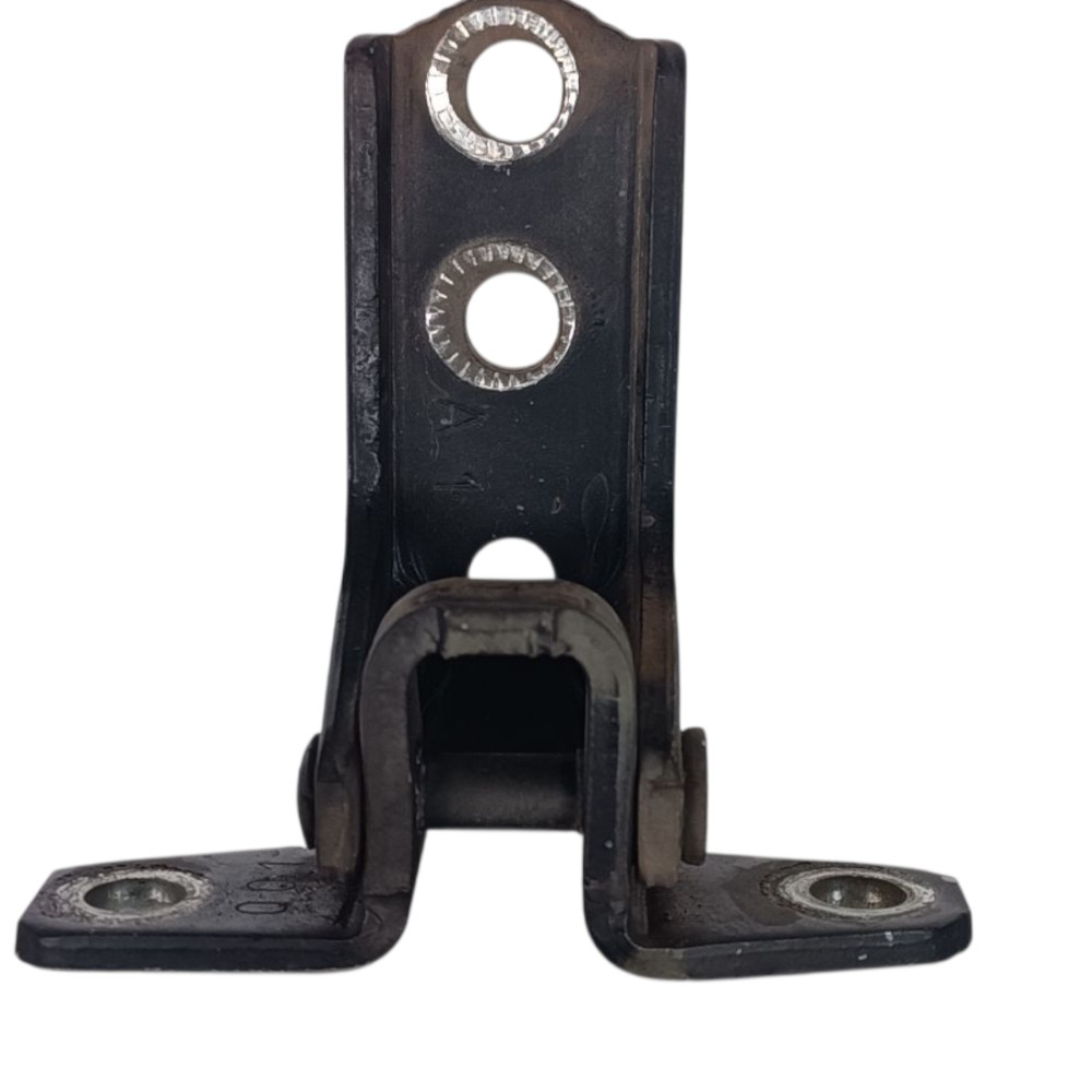 Dobradiça Inferior Da Porta Mitsubishi Pajero Tr4 2003 2015 3