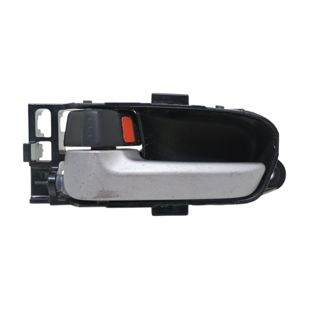 Maçaneta Interna Dianteira Esquerda Suzuki Vitara 2011 2015