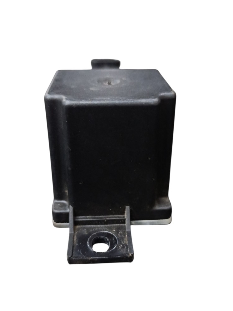 Bateria Auxiliar Mercedes Benz C200 2020 2021 2022 3
