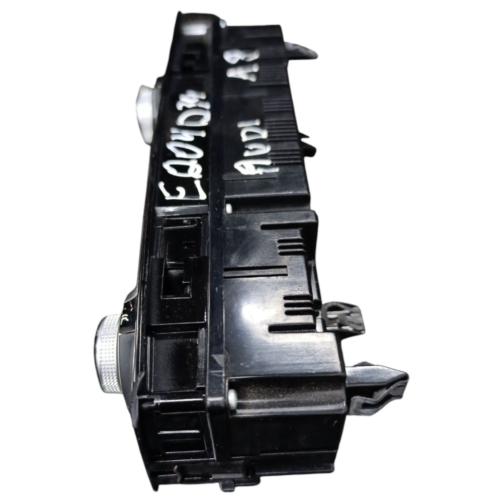 Controle And Display Panl  Audi A8 2011 Preto 9