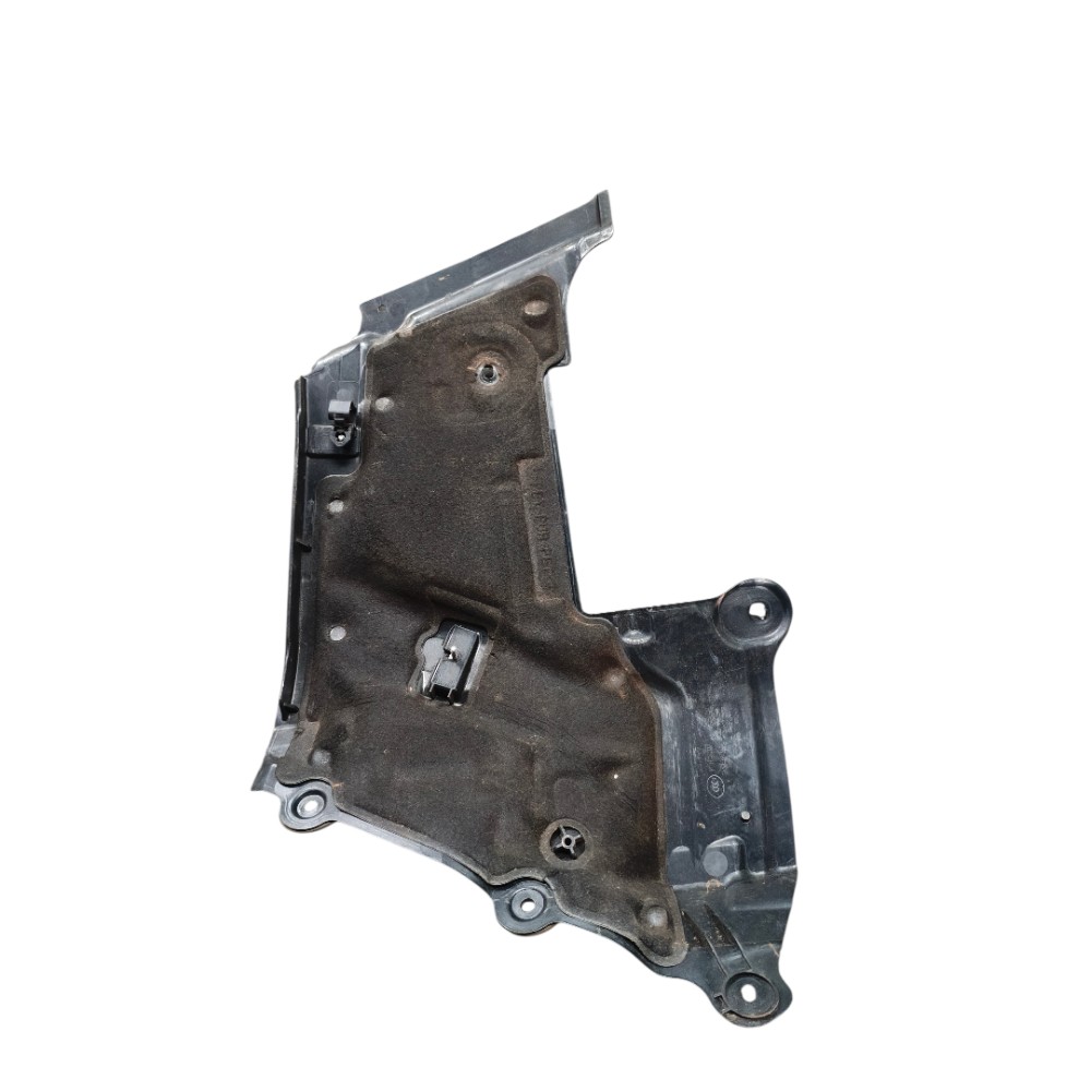 Divisório Motor Dianteiro Direito Mercedes C300 2020 2023 Preto 2