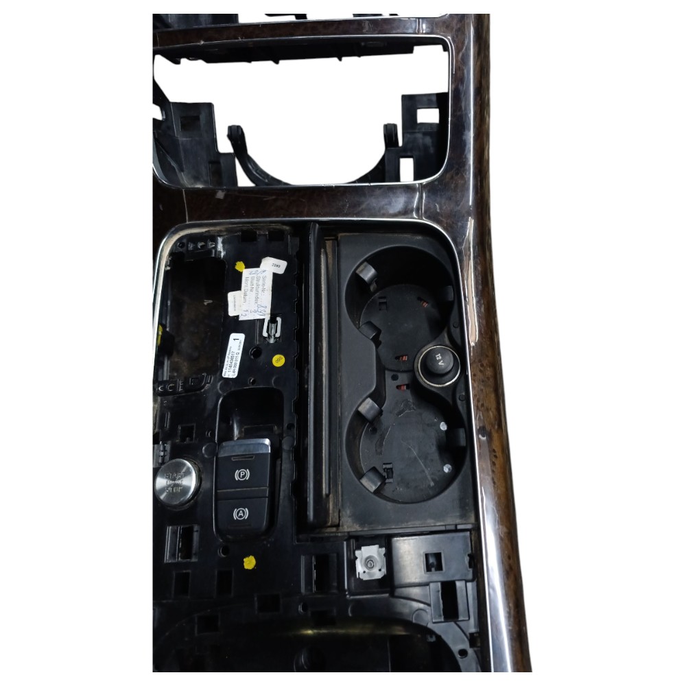 Moldura Console Central Audi A8 2011 4