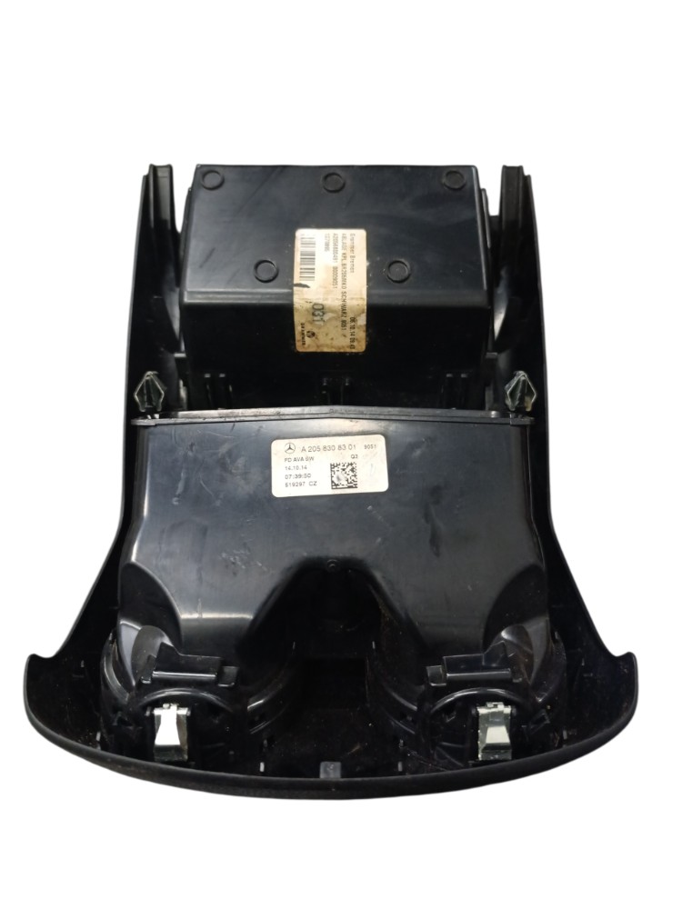 Console Central Mercedes Benz C200 C180 2022 4