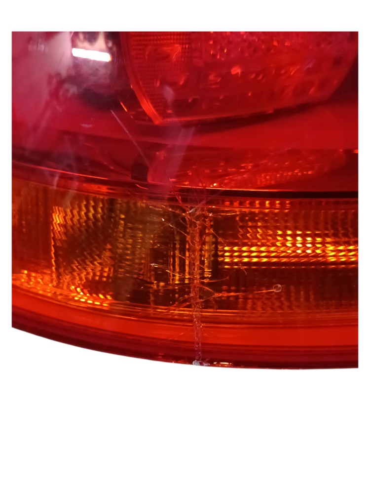 Lanterna Traseira Esquerd Com Detalhe Audi Q7 2009 2010 Esquerdo/motorista Vermelho 3