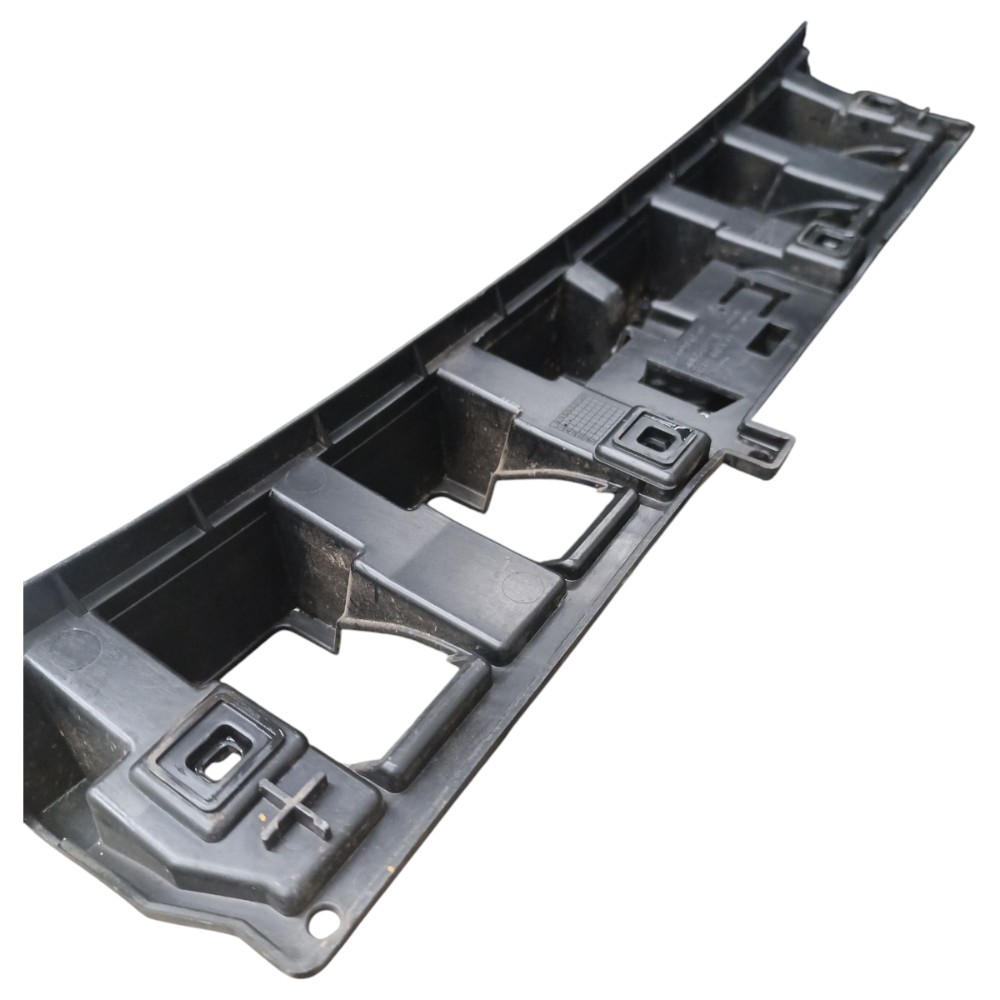 Suporte Guia central para-choque traseiro volvo c30 2.0 4