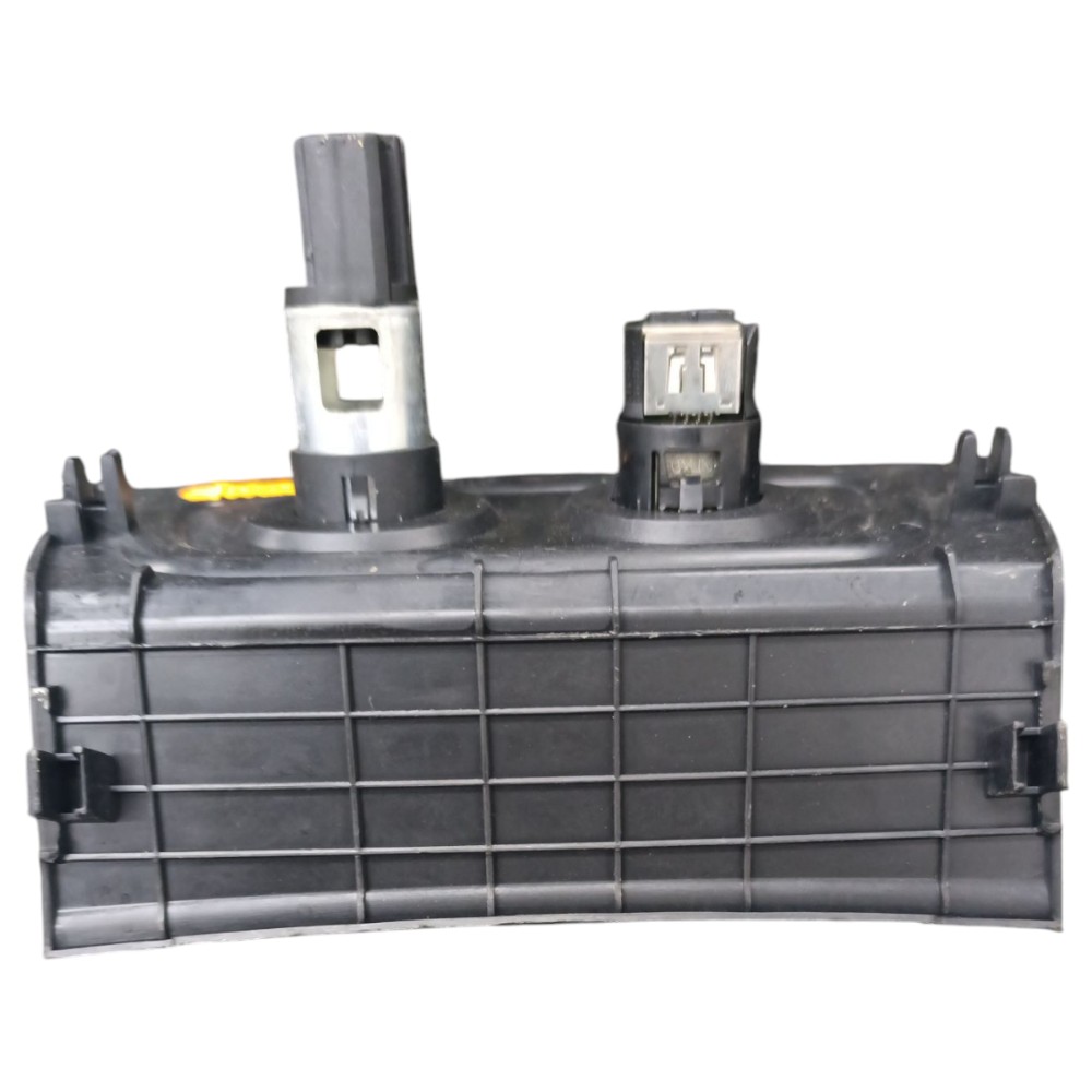 Acabamento Usb Tomada 12v Citroen C4 Laung 2014 5