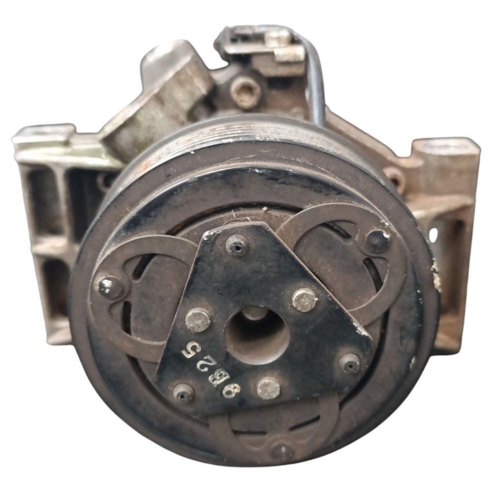 Compressor ar Nissan march 2018 3