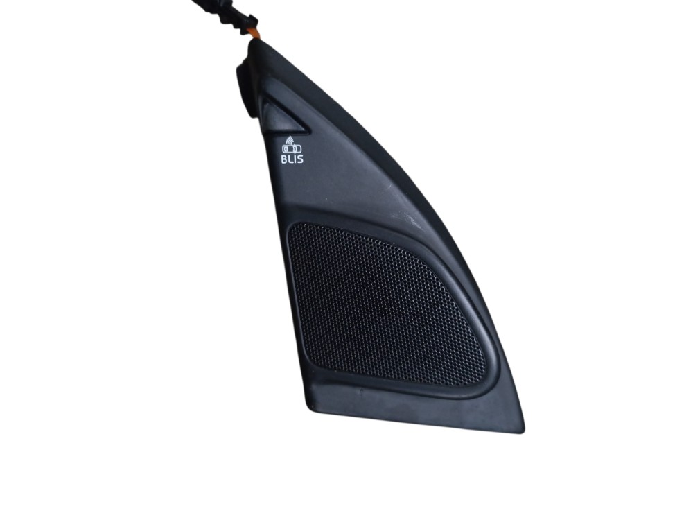 Moldura retrovisor lado esquerd Volvo xc60 2010