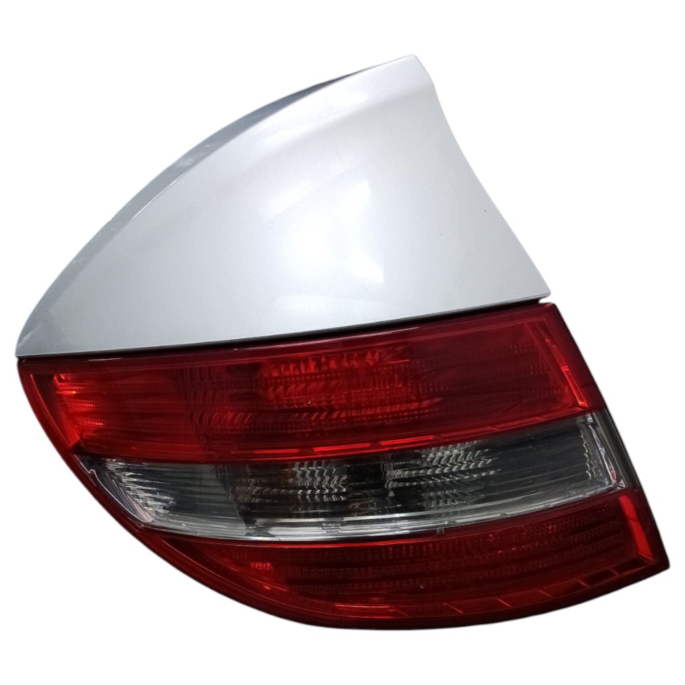 Lanterna Traseira Esquerd Mercedes Clc200 2010 Esquerdo/motorista Vermelho
