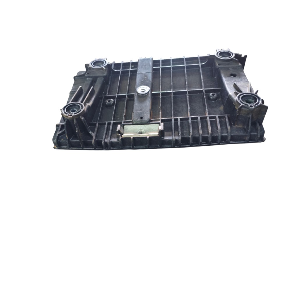 Suporte Bateria Mercedes Classe C180 C200 C250 2015 2018 2