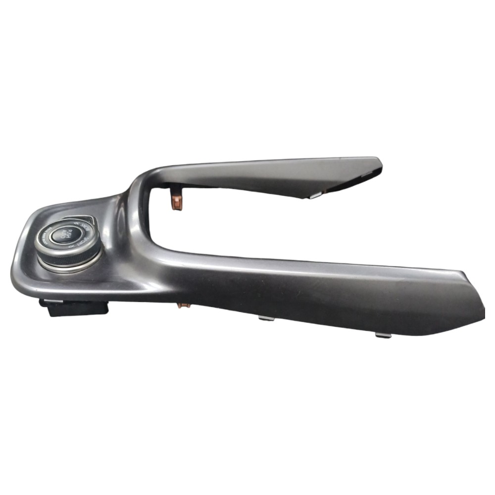 Acabamento Console central Suzuki Vitara 2021 5