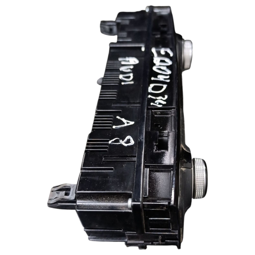 Controle And Display Panl  Audi A8 2011 Preto 11