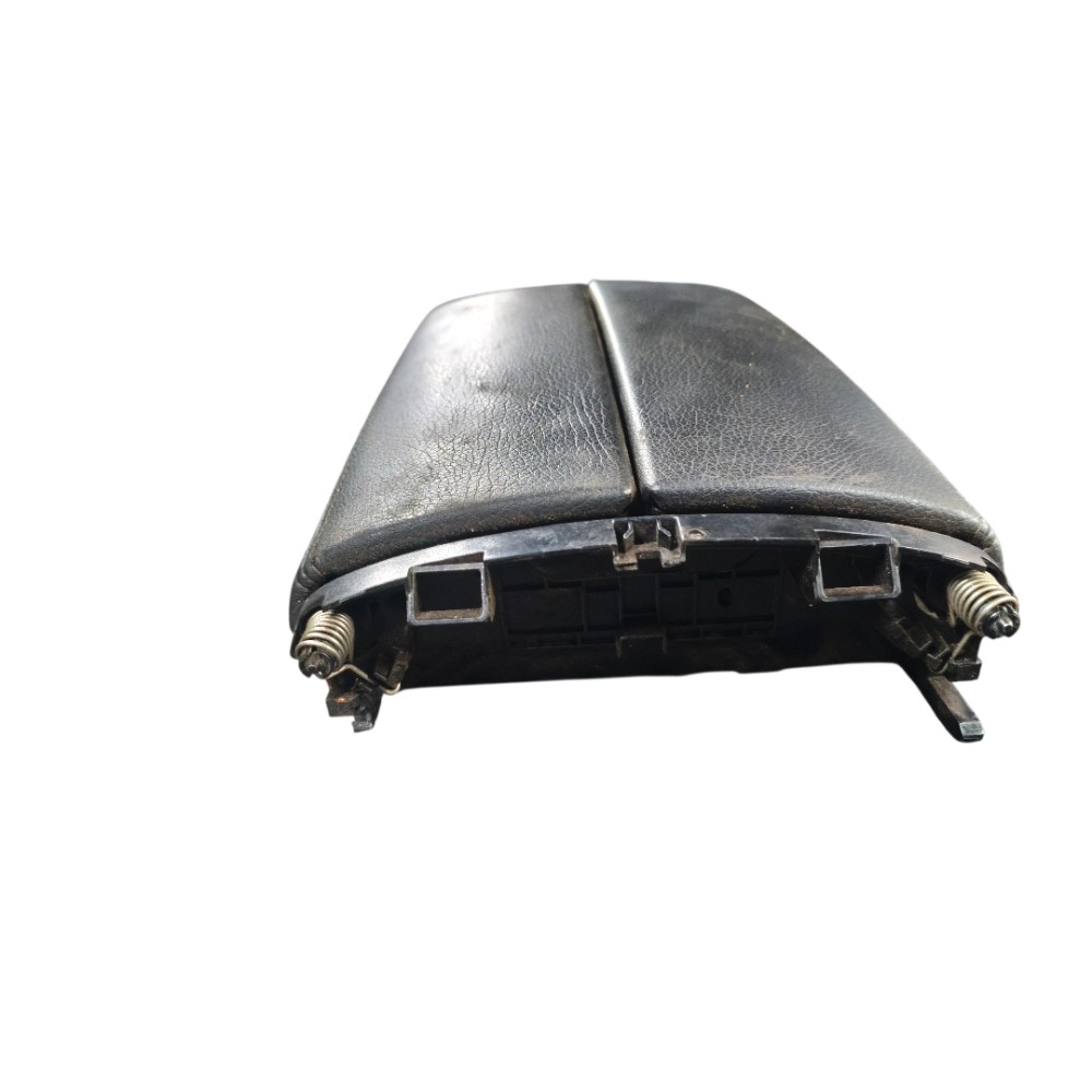 Apoio de Braço console central GLC 250 2016 2019 5