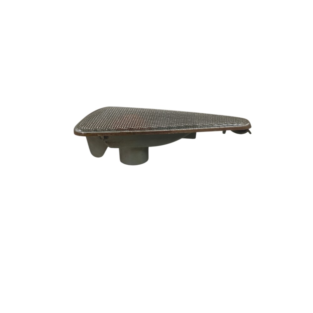Pisca Paralama Direito Lateral L Renault Sandero 2012 A 2014 5