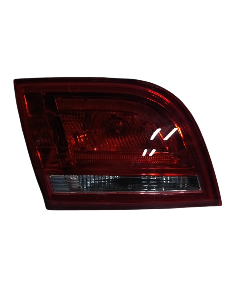 Lanterna da tampa traseira esquerd Audi a3  2010