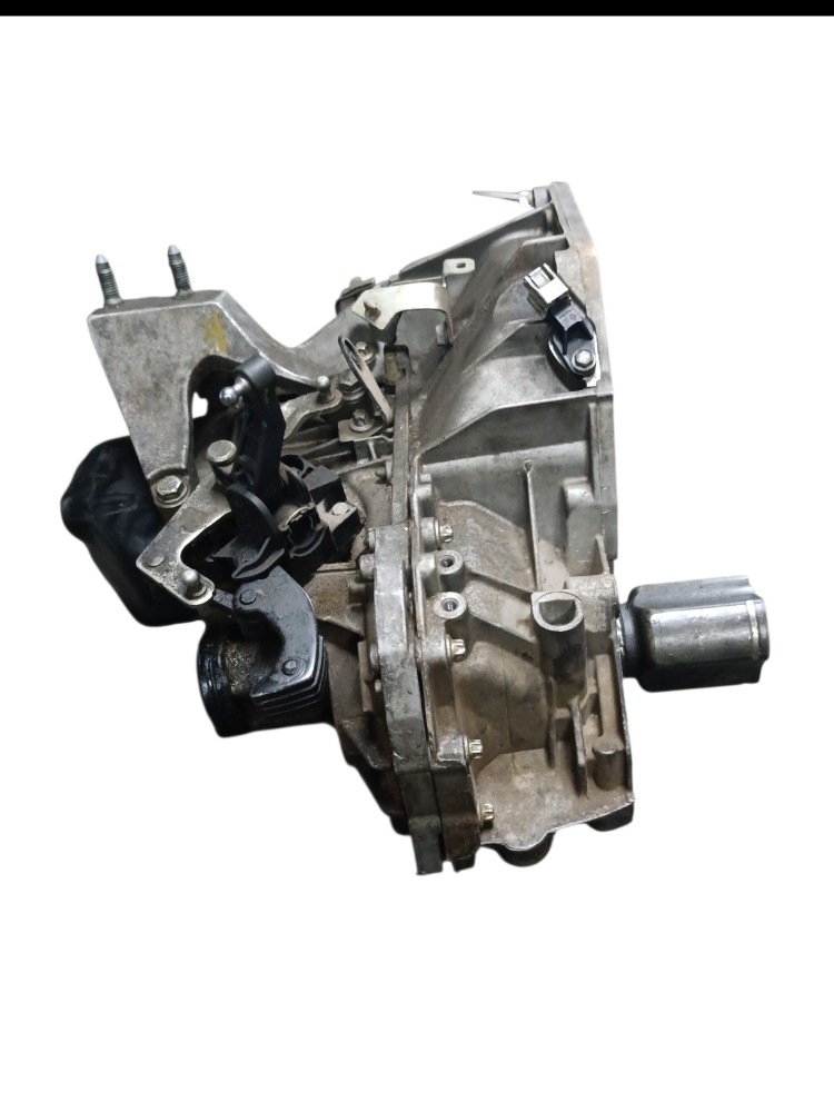 Caixa manual Nissan march 1.0 16v 2015 5