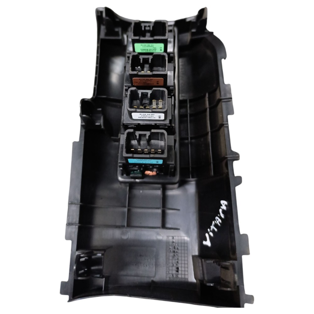Console Central Interruptor De Plástico Suzuki Vitara 2021 13