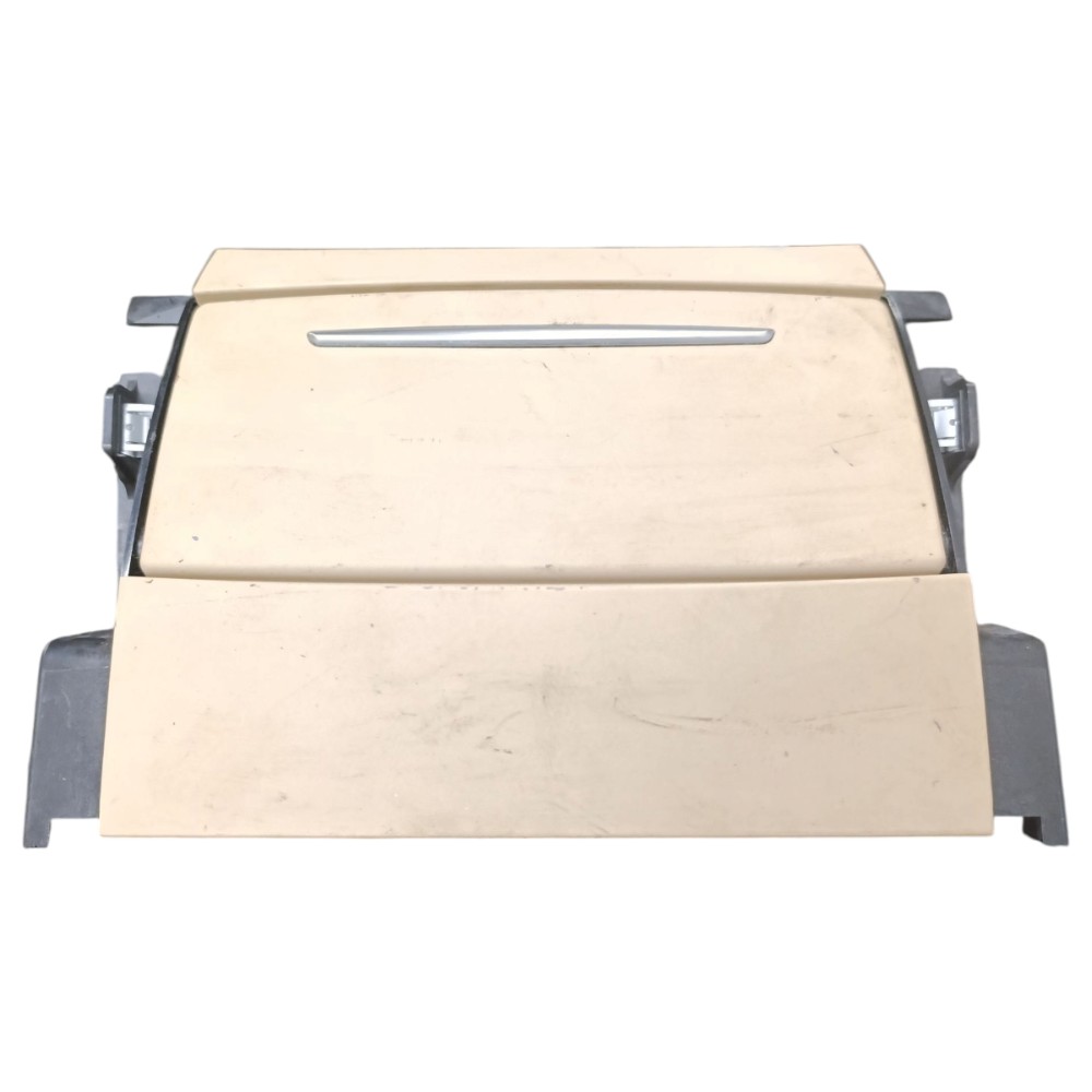 PORTA OBJETO Audi A8 2011