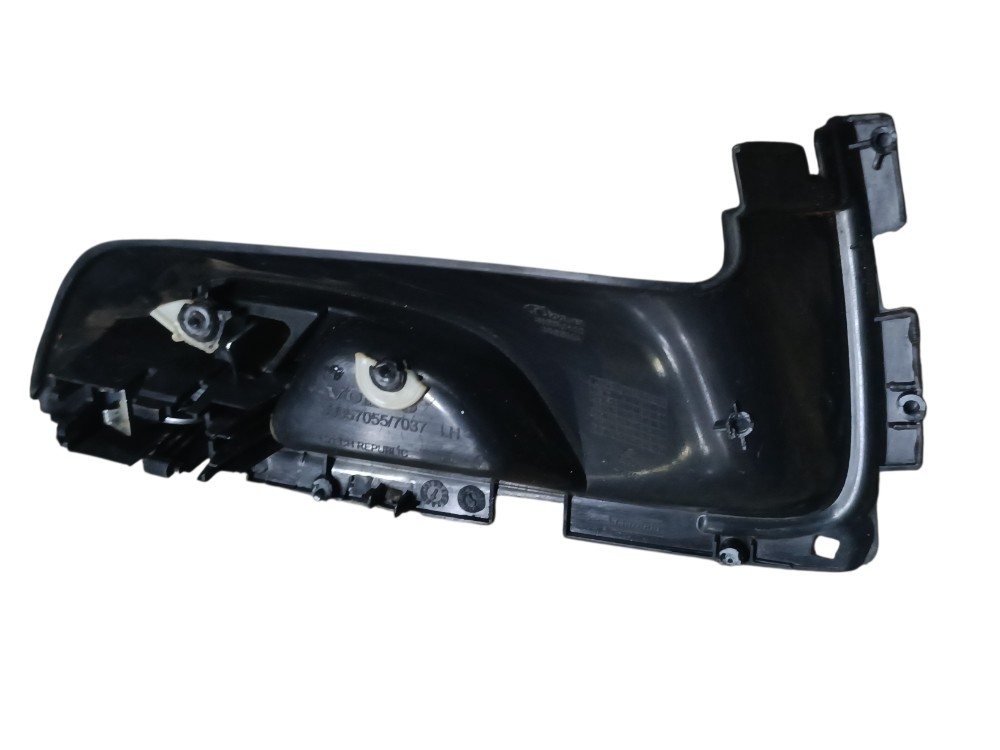 Maçaneta interna porta traseira esquerd Volvo xc60 2010 4