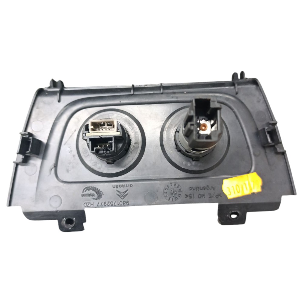 Acabamento Usb Tomada 12v Citroen C4 Laung 2014 7