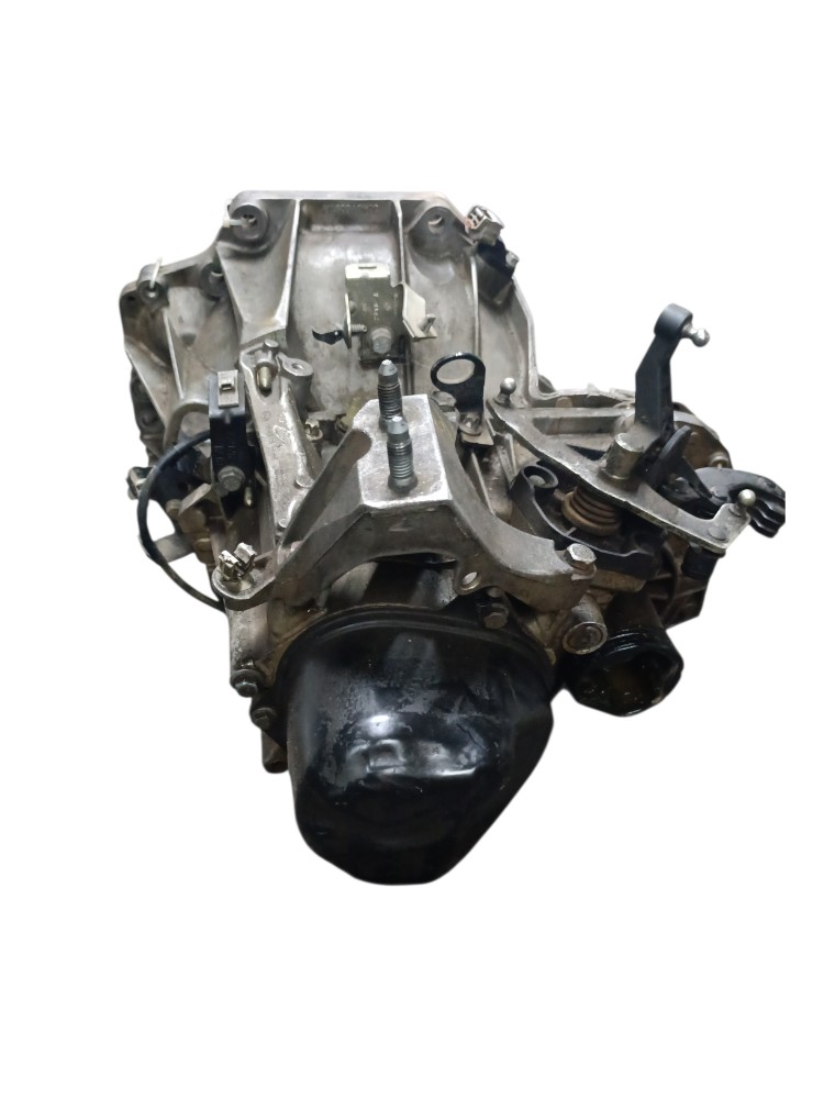 Caixa manual Nissan march 1.0 16v 2015 3