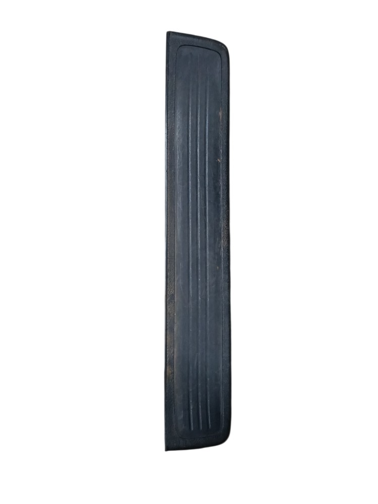Acabamento porta traseira esquerd Honda CRV 2013 3