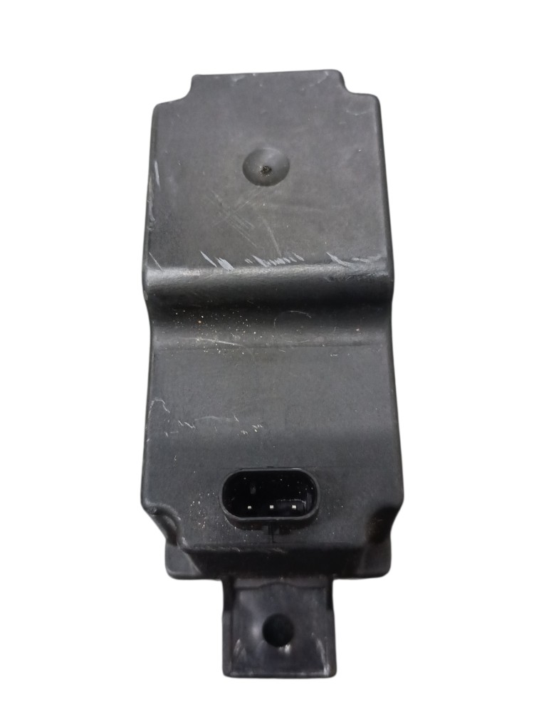 Bateria Auxiliar Mercedes Benz C200 2020 2021 2022 4